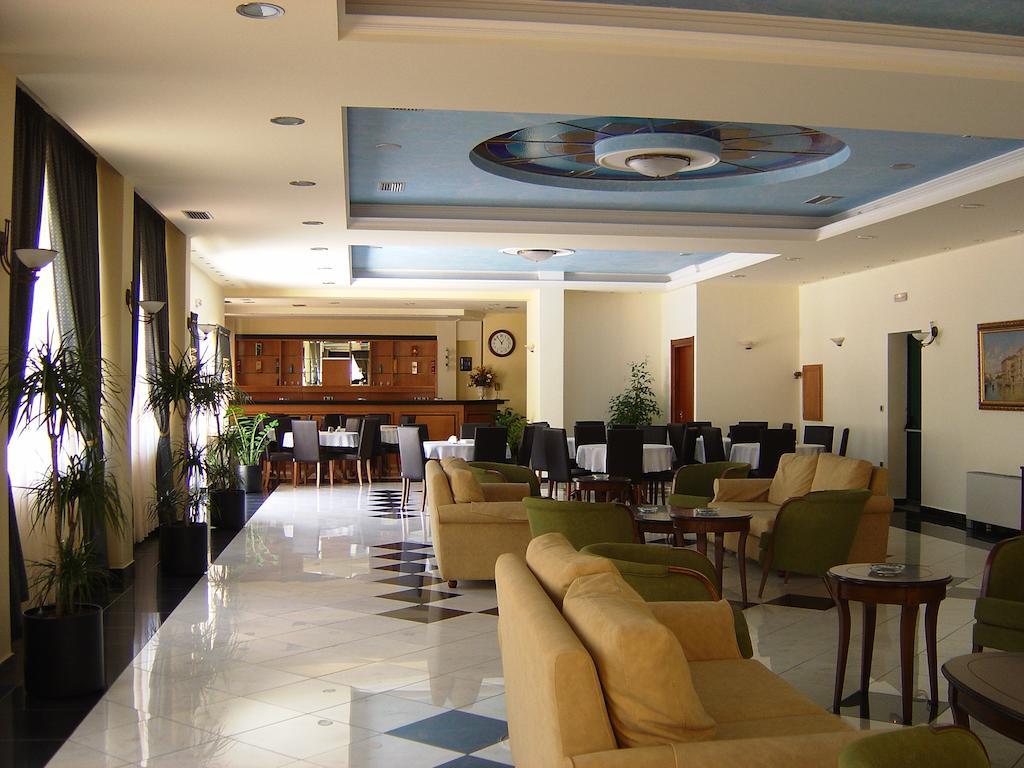 Hotel Platon Athens Exterior photo